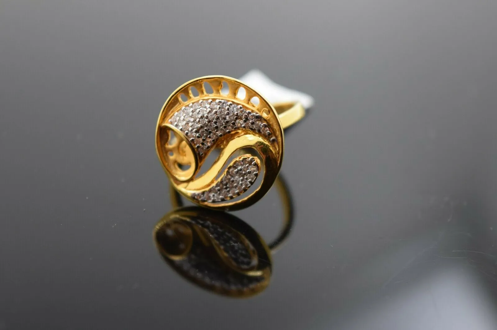 22k Ring Solid Gold Ring Ladies Jewelry Modern Round Geometric Design R819