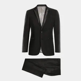 Black essential shimmer Tuxedo with