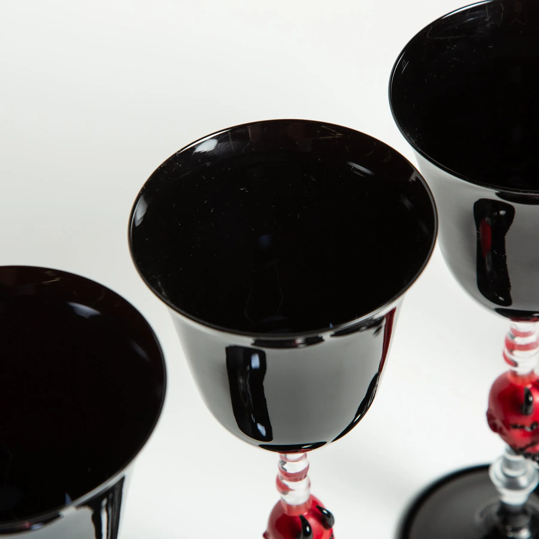 MAXFIELD PRIVATE COLLECTION | SET 4 DEVIL WINE GLASSES