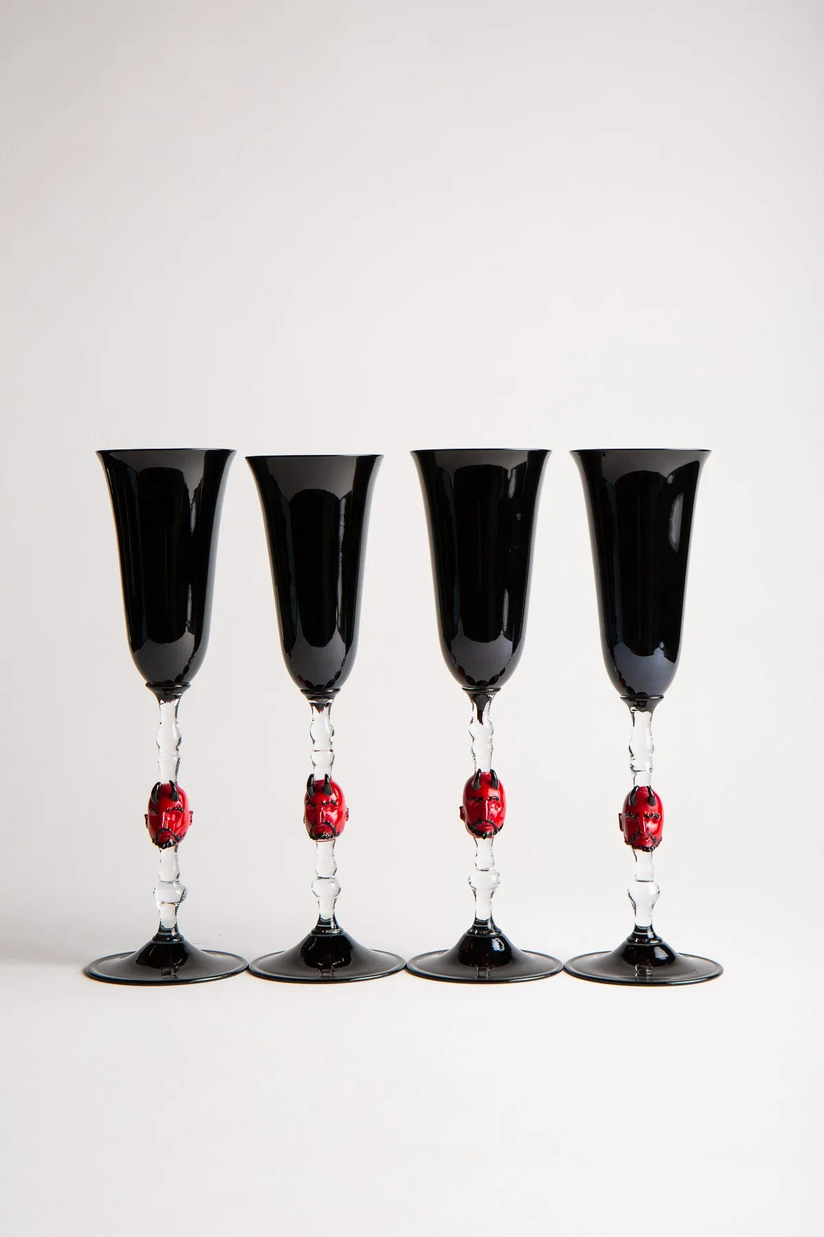 MAXFIELD PRIVATE COLLECTION | SET OF 4 DEVIL CHAMPAGNE GLASSES