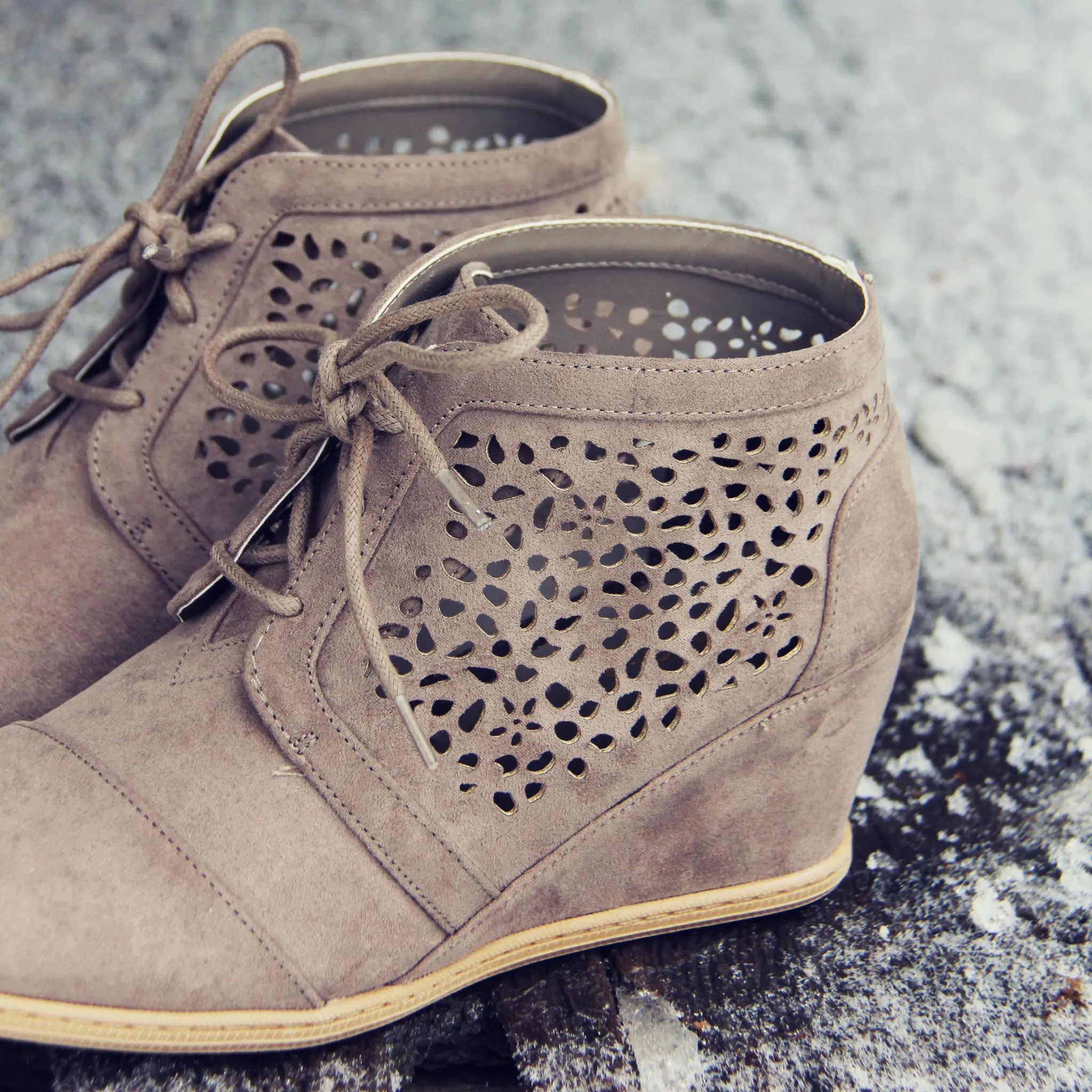 Pine & Ice Booties