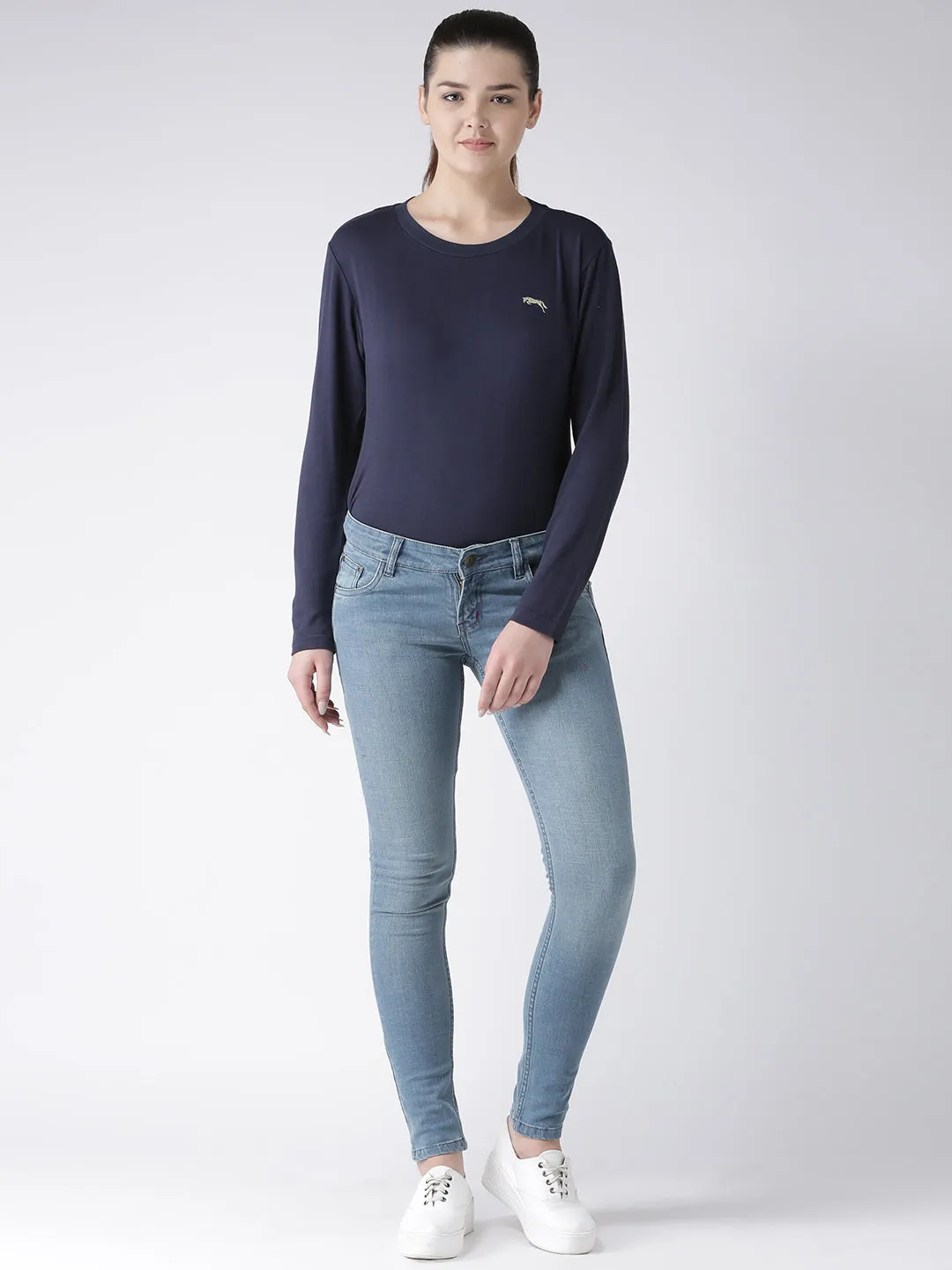 Women Blue Skinny Fit Mid-Rise Clean Look Jeans